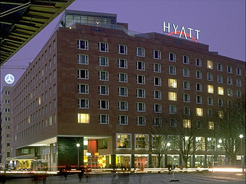 Barca wybrała hotel w Berlinie