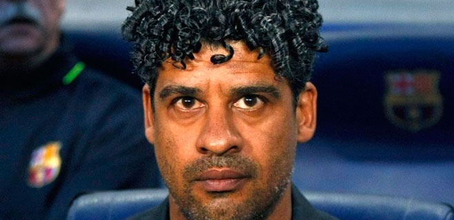 Rijkaard: Chciałbym trenować Barcę