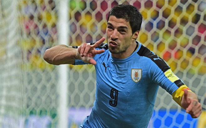 Brazylia 2:2 Urugwaj, gol Suareza
