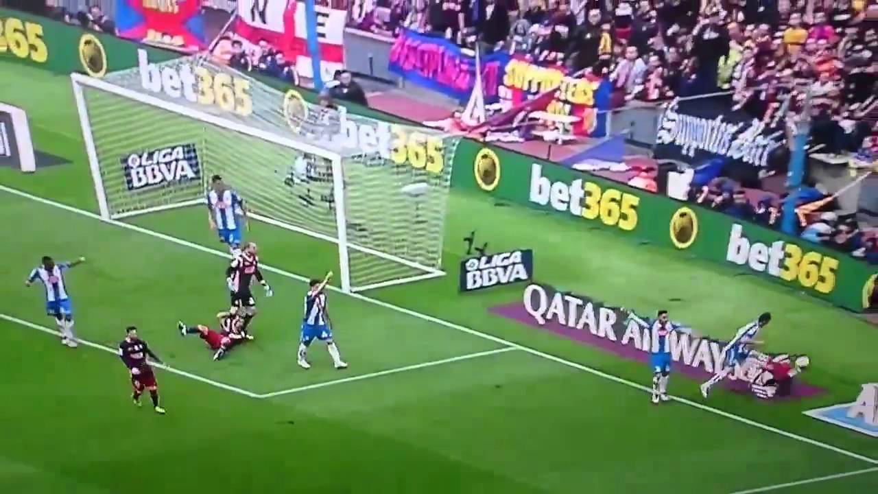 López dwukrotnie atakuje Suareza
