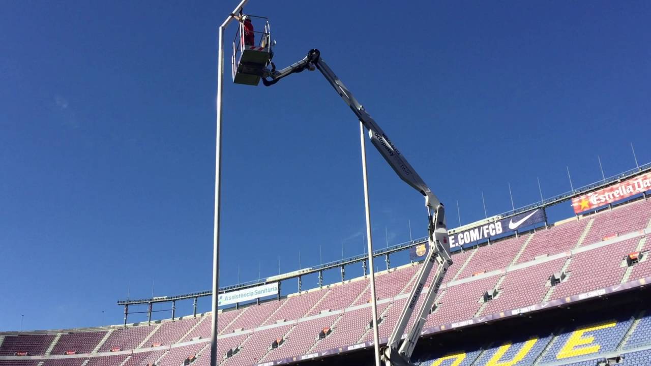 Camp Nou przygotowane do rugby