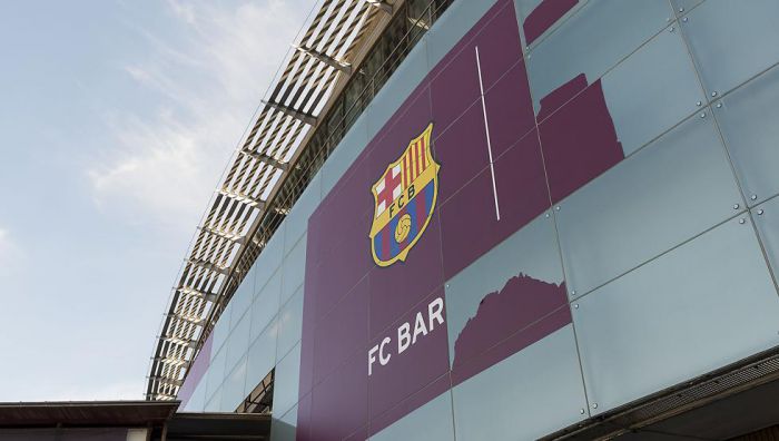 Qatar Airways znika z Camp Nou