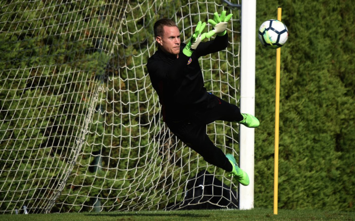 Ter Stegen wraca do treningów