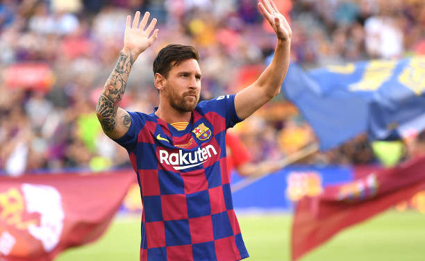 Leo Messi ma rozpocząć rozmowy z Laportą