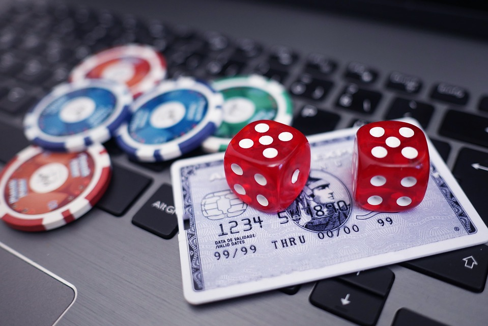 Turnieje w kasynach online – co robić, gdy nie ma co obstawiać?