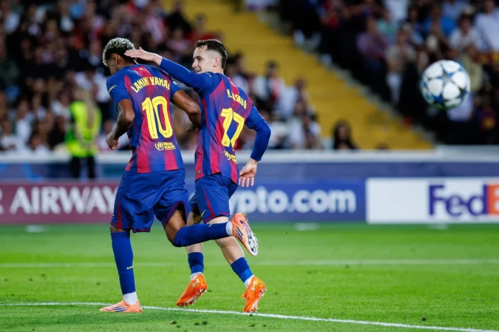 Marc Casado może odejść z Barcelony. Pięć klubów Premier League zainteresowanych pomocnikiem FC Barcelona - Marc Casado Lamine Yamal 1